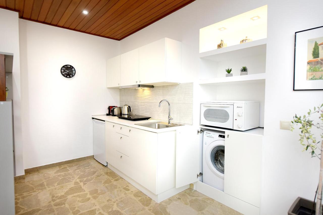 Rhodes City Martha'S Home מראה חיצוני תמונה
